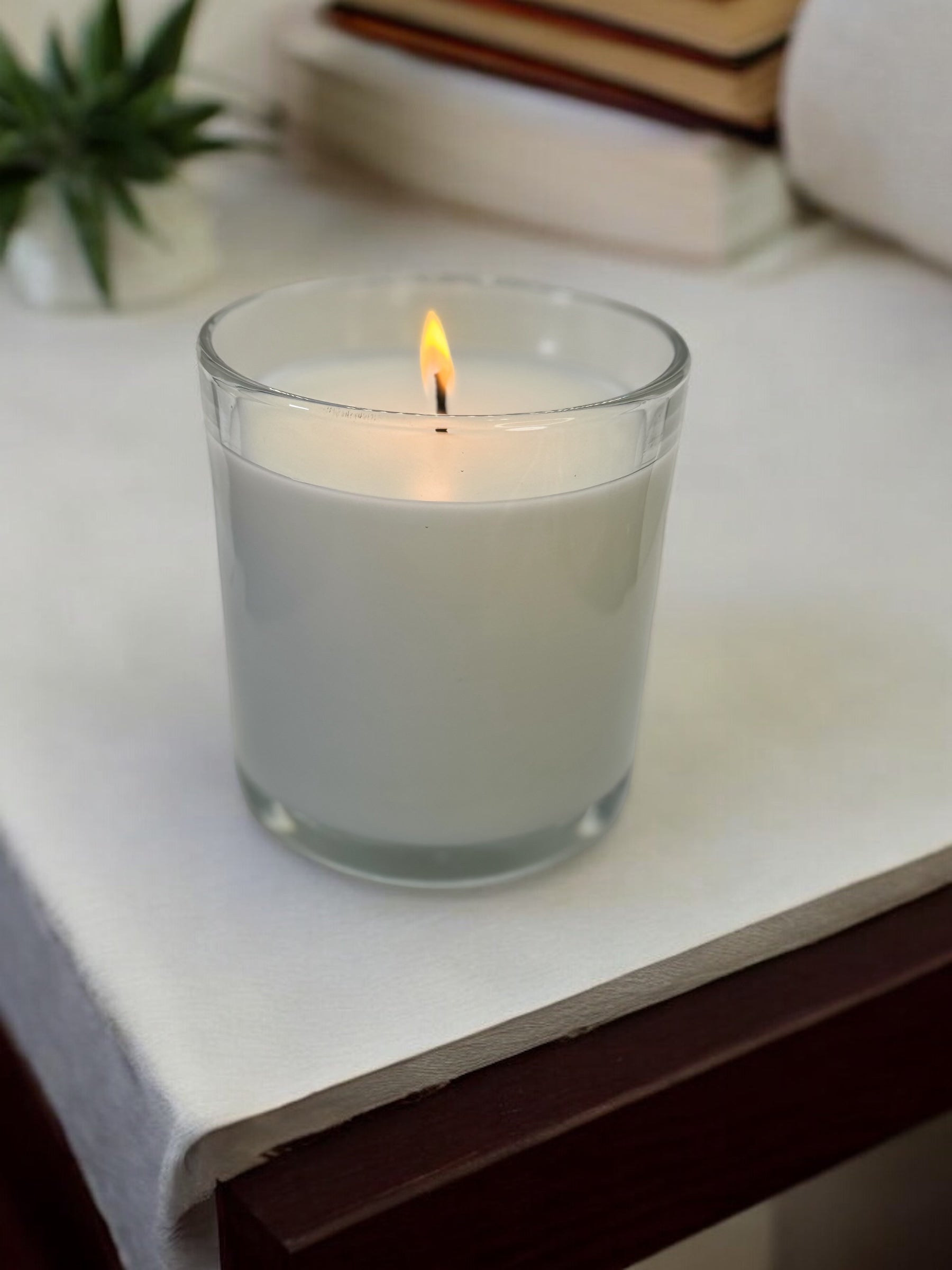 9 oz Glass Candle, all white