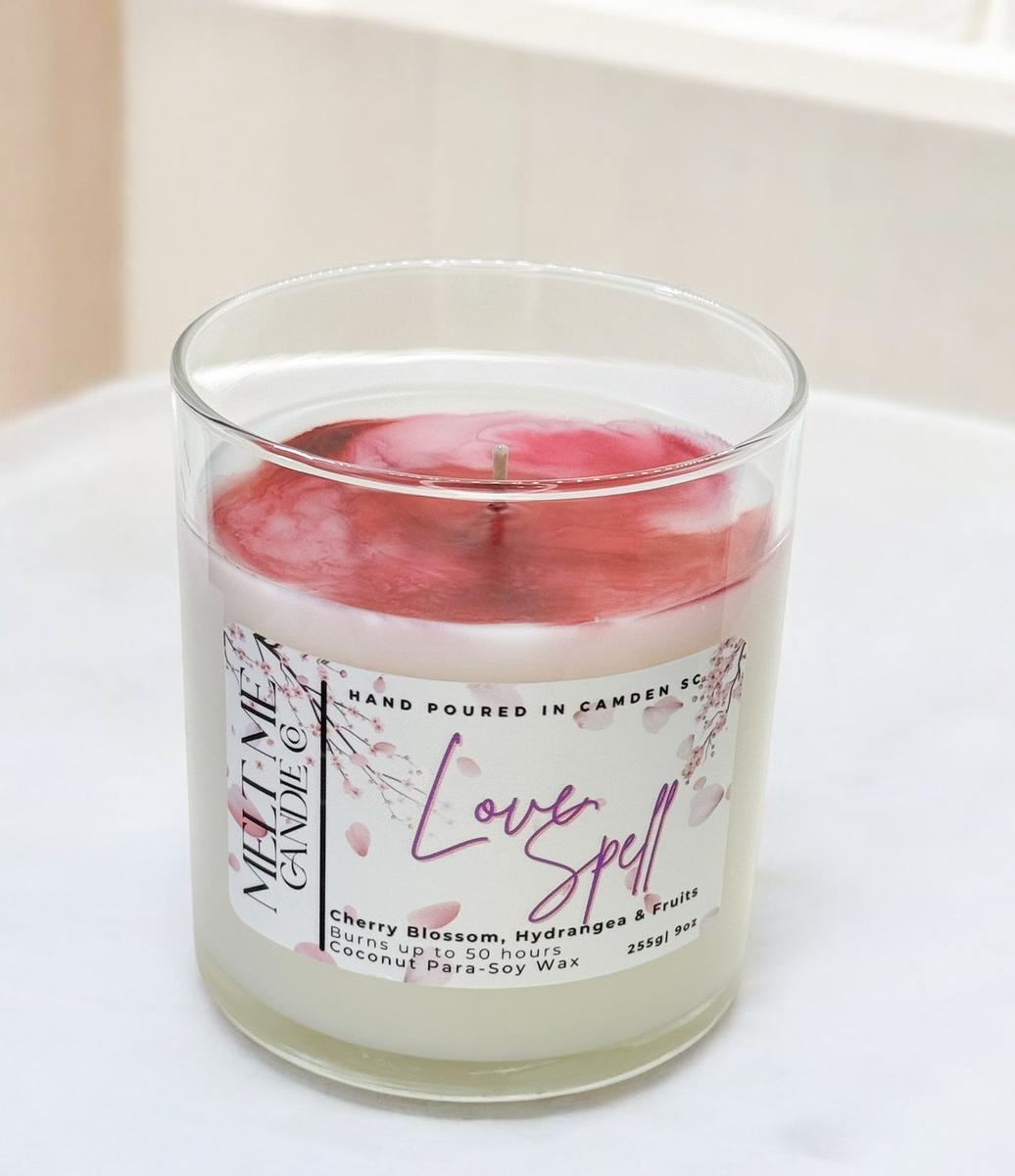 9 oz 'Love Spell' candle