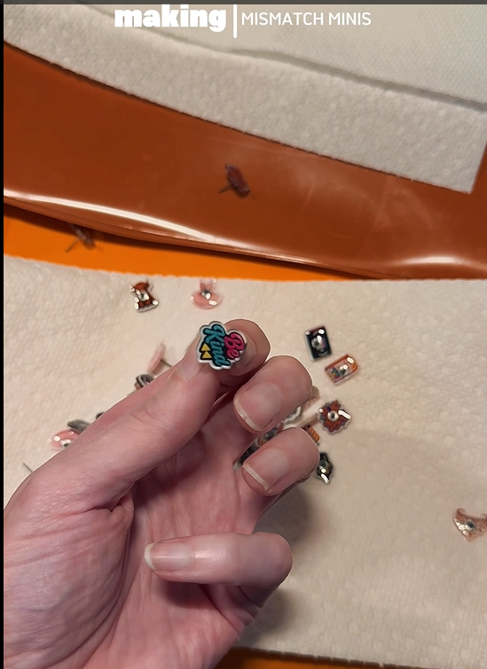 Behind the scenes video of me making Mismatch Minis. Video also shows the size of the earrings. 